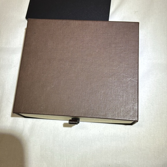 Louis Vuitton Wallet Box (see pictures for dimensions) - Picture 6 of 7